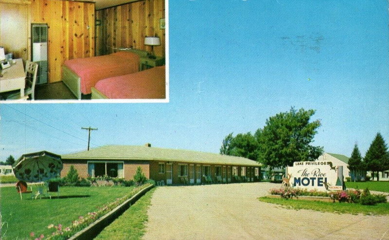 Rice Motel (South Bay Motel Apartments) - Vintage Postcard